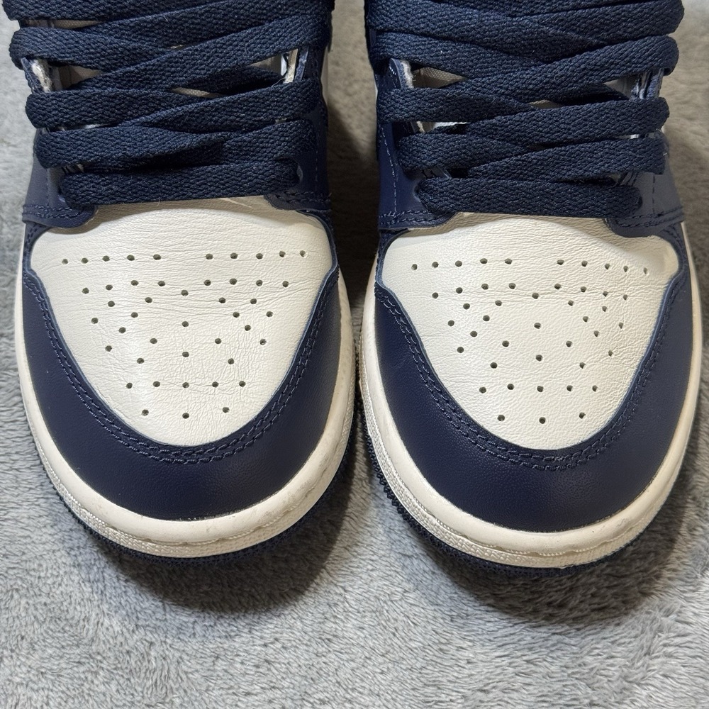 Nike Air Jordan 1 Retro High (GS) Obsidian UNC 575441-140 Size 4Y / 5.5W - Picture 4 of 14